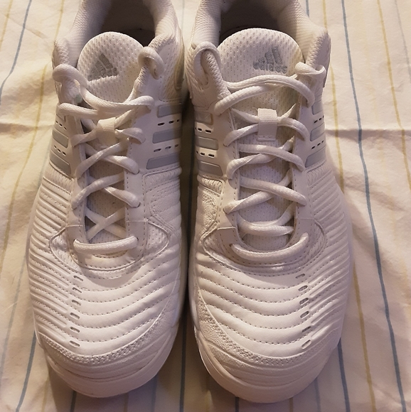 adidas Shoes - 🍃Adidas women's sneakers size 7